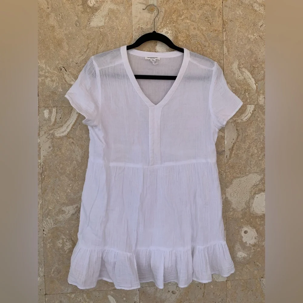 White V-Neck Short Sleeve Dress - Picture 3 of 10